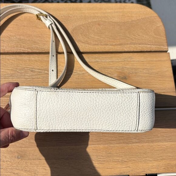 Fossil Gemma Crossbody Camera leather Cream white ivory Crossbody Bag EUC classy - Picture 5 of 11